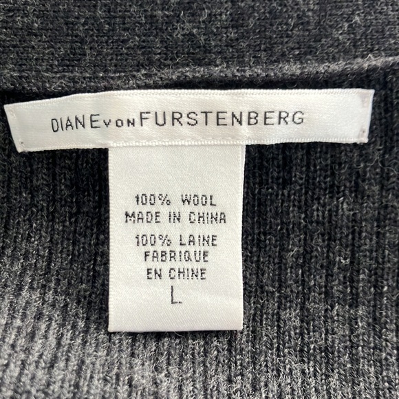 🆕DVF Diane von Furstenberg long V neck wool cardigan size L - Picture 9 of 10